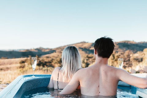 Amethyst - 1 Bed With Hot Tub - Kundalini Lodge - Tourism Guide 0