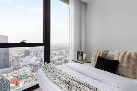 An Astonishing 3BR Apt At Sapphire By The Gardens - Tourism Guide 4