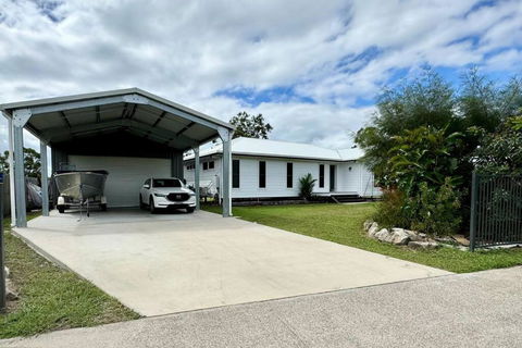 Anglers Retreat - Tourism Guide 0
