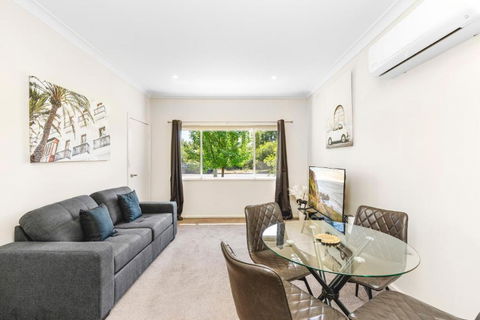 Altus Wagga Apartments - Tourism Guide 2