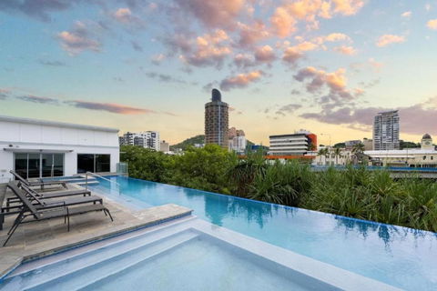 Apartment On Palmer - Tourism Guide 0