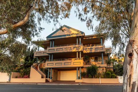 Apartment 1, 9 River Lane, Mannum - Tourism Guide 0