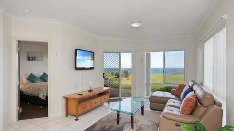 Apartment 16 - The Meridian - Tourism Guide 3