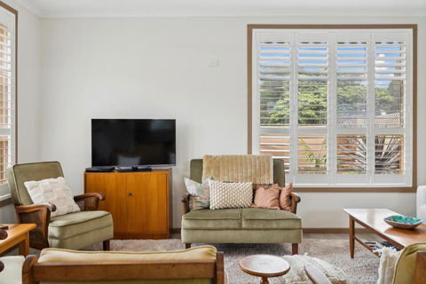 Apartment In Cowes Central On Chapel - Tourism Guide 3