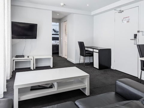 Apartments On Chapman - Tourism Guide 2