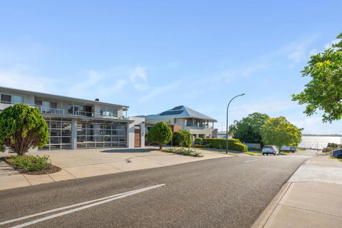 Applecross Riverside Apt - Tourism Guide 2