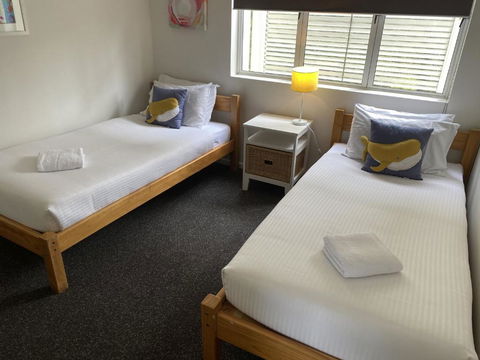 Aqua Promenade Beachfront Holiday Apartments - Tourism Guide 3