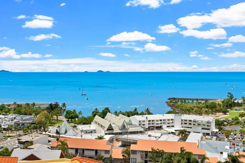 Aqua Vista - Tourism Guide 2