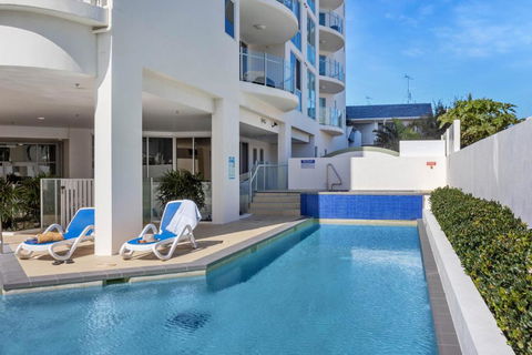 Aqua Vista Resort - Tourism Guide 4