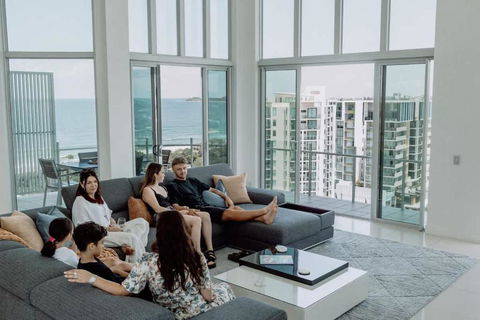 Aquavista Penthouse - Stunning 180 Views - Tourism Guide 1
