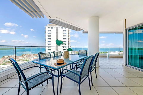 Arafura Edge - Resort Living And Breathtaking Views - Tourism Guide 0