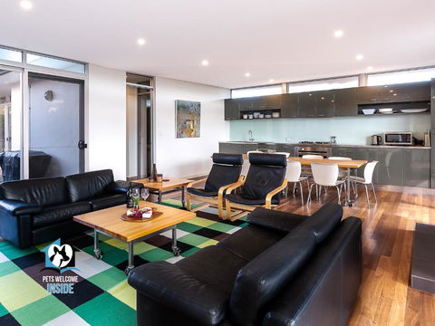 Architect Designed House Nestled In The Dunes - Tourism Guide 1