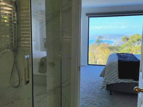 Arthurs Holiday Villa - Tourism Guide 2
