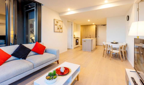 Astra Apartments Glen Waverley - Tourism Guide 4