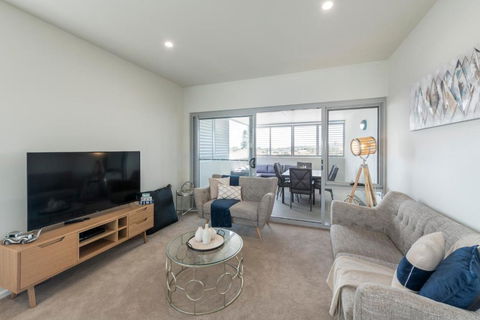 Astra Apartments Newcastle (Merewether) - Tourism Guide 3