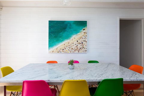 At Agnes Ave: Coastal Views - Tourism Guide 2
