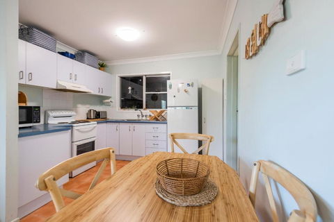 At The Beach Brooms Head-LJHooker Yamba - Tourism Guide 4