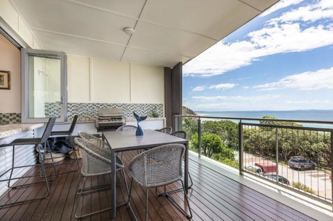 At Waves Penthouse Unit15 - Tourism Guide 4