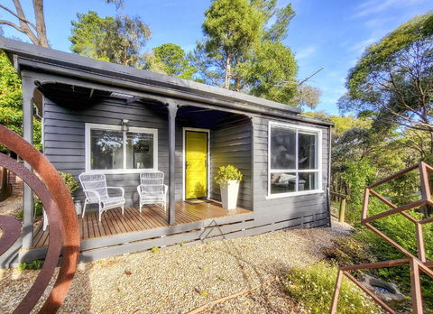 Aurora Cottage - Tourism Guide 1