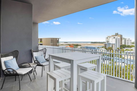 Avalon Resort Maroochydore - Tourism Guide 1