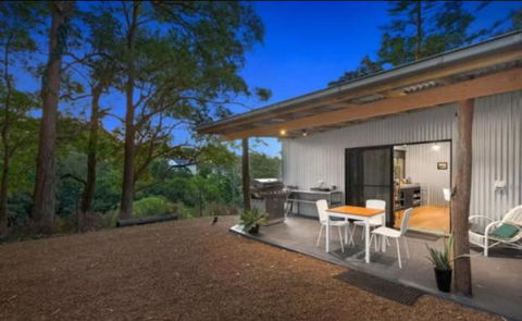 Avoca Beach And Bush - Tourism Guide 1