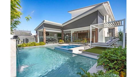Avoca Beach Retreat - Tourism Guide 3