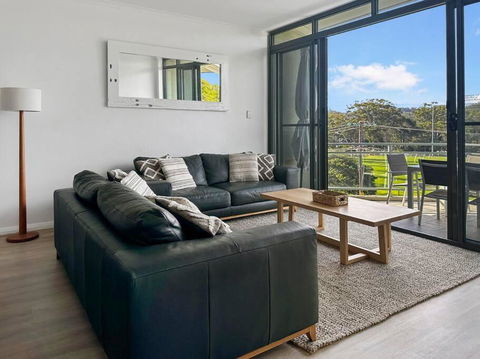 Avoca Coastal Retreat - Unit 13 Avoca Palms Resort - Tourism Guide 1