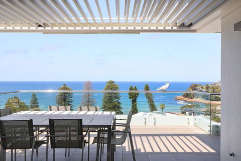 Avoca Views - Tourism Guide 0