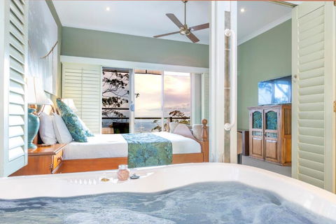 Avocado Sunset Bed & Breakfast - Tourism Guide 0