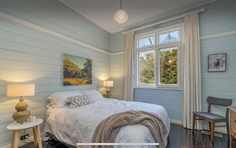 Avondale Mountain Cottage - Tourism Guide 1