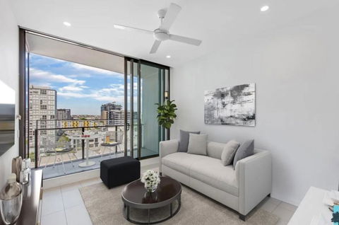 Axle X Apartment - Tourism Guide 3