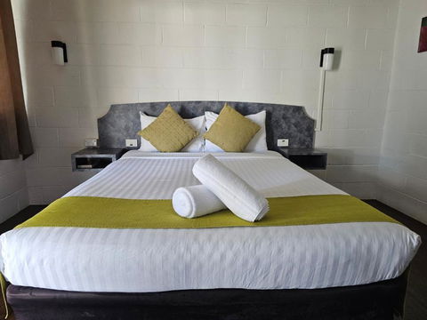 Azalea Motel - Tourism Guide 1