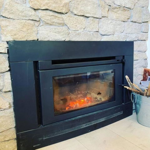 Apollo Bay Oceanview Mountain Retreat, Pet Friendly, EV Station, Fireplace - Tourism Guide 4