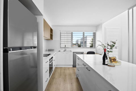 Azure River Side Townhouse - Tourism Guide 0