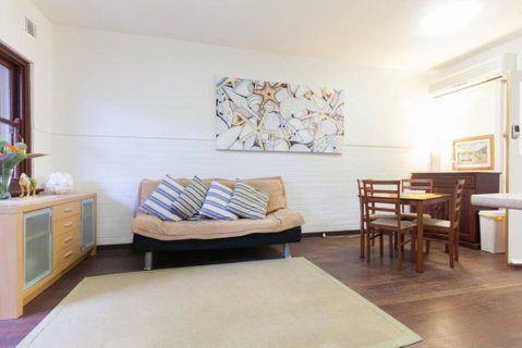 B3 Crawley Apartment 1 BRM & Sleepout Near UWA - Tourism Guide 1