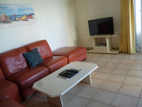 Le Lavandou Holiday Apartments - Cruises Travel 29