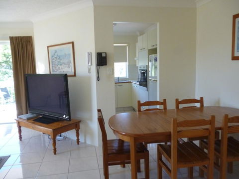 Le Lavandou Holiday Apartments - Cruises Travel 27