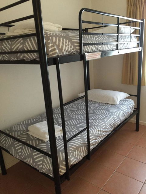NRMA Bowen Beachfront Holiday Park - Travel Search 23