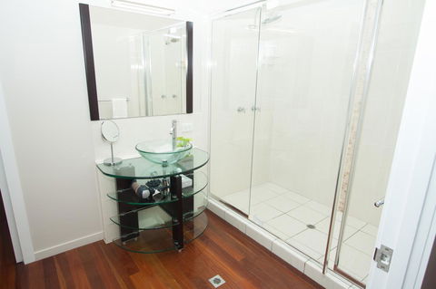 Maleny Terrace Cottages - Travel Search 3