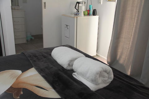 Coolum Dreams B&B - Travel Search 5