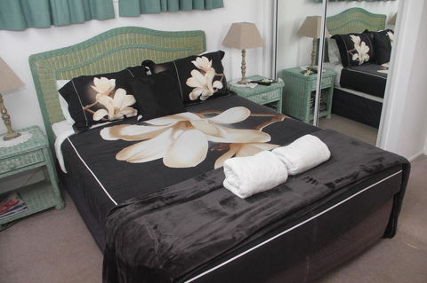 Coolum Dreams B&B - Travel Search 6
