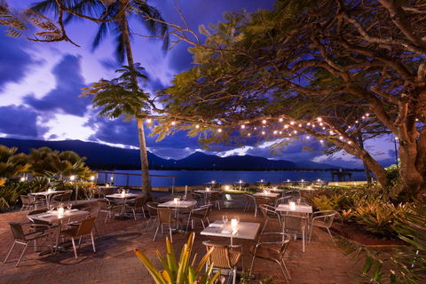 Hilton Cairns - Tourism Guide 24