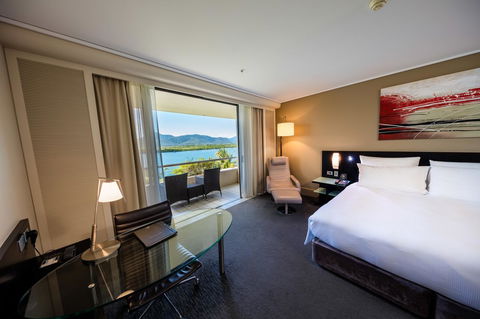 Hilton Cairns - Tourism Guide 3