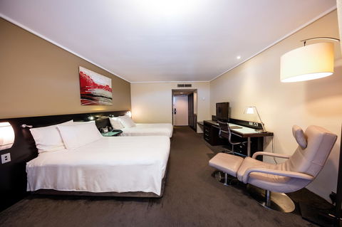 Hilton Cairns - Tourism Guide 32