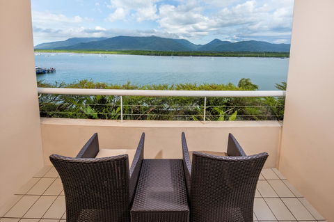 Hilton Cairns - Tourism Guide 29
