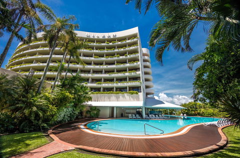 Hilton Cairns - Tourism Guide 0