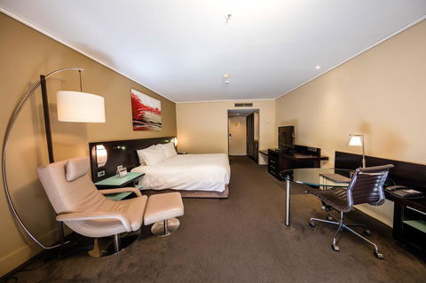 Hilton Cairns - Tourism Guide 31