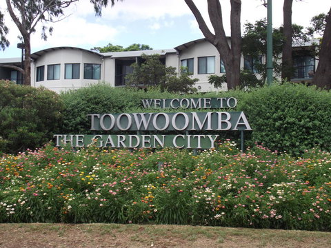 Eastgate On The Range Motel - Travel Agents 26