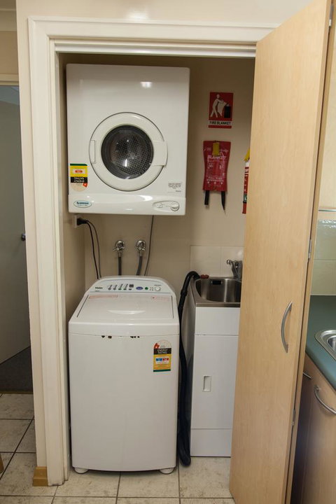 Eastgate On The Range Motel - Travel Agents 41