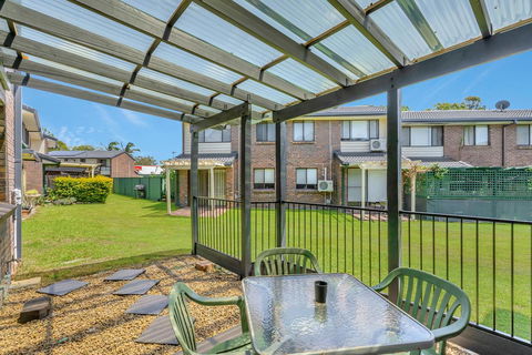 Fountain View Estate - We Accommodate - Travel Search 1